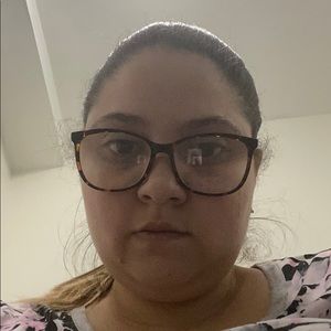 Meet your Posher, Yanelys